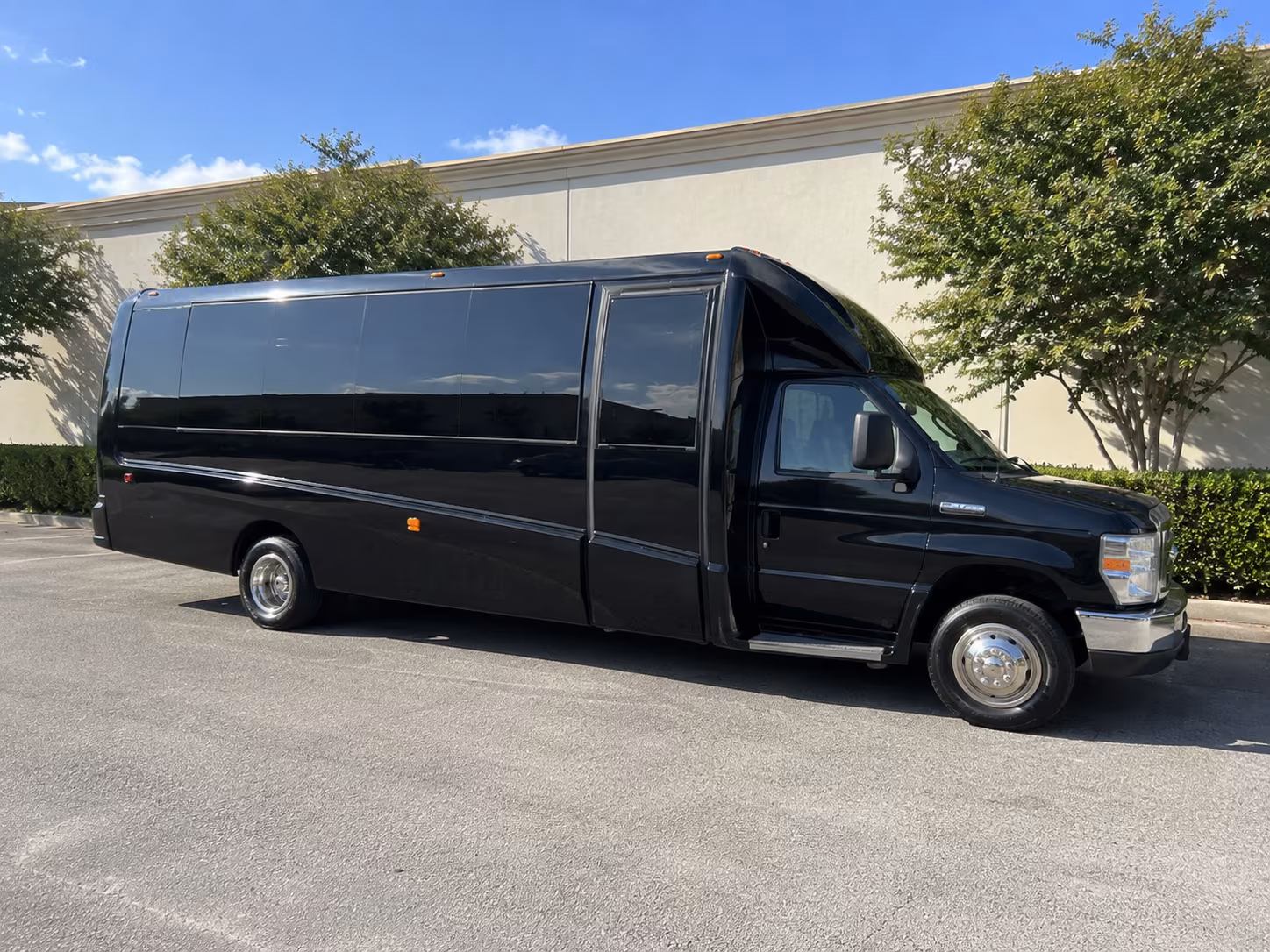 Redmond Bachelor & Bachelorette Transportation