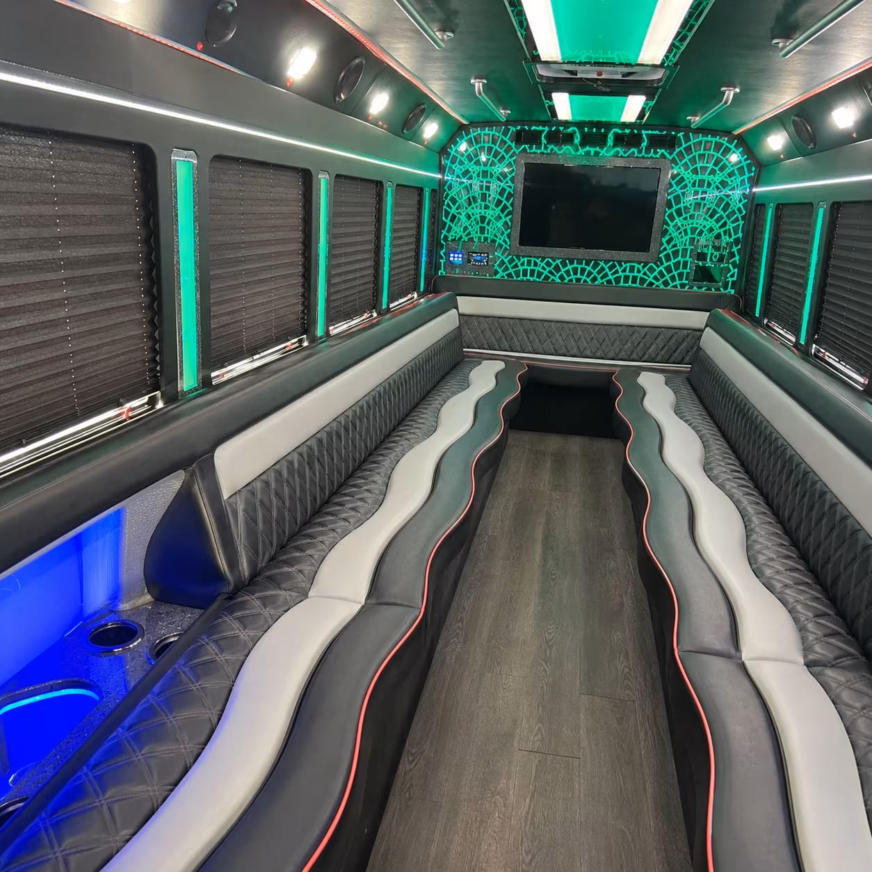 Seattle Birthday, Sweet 16, & Quinceañera Party Bus Rentals