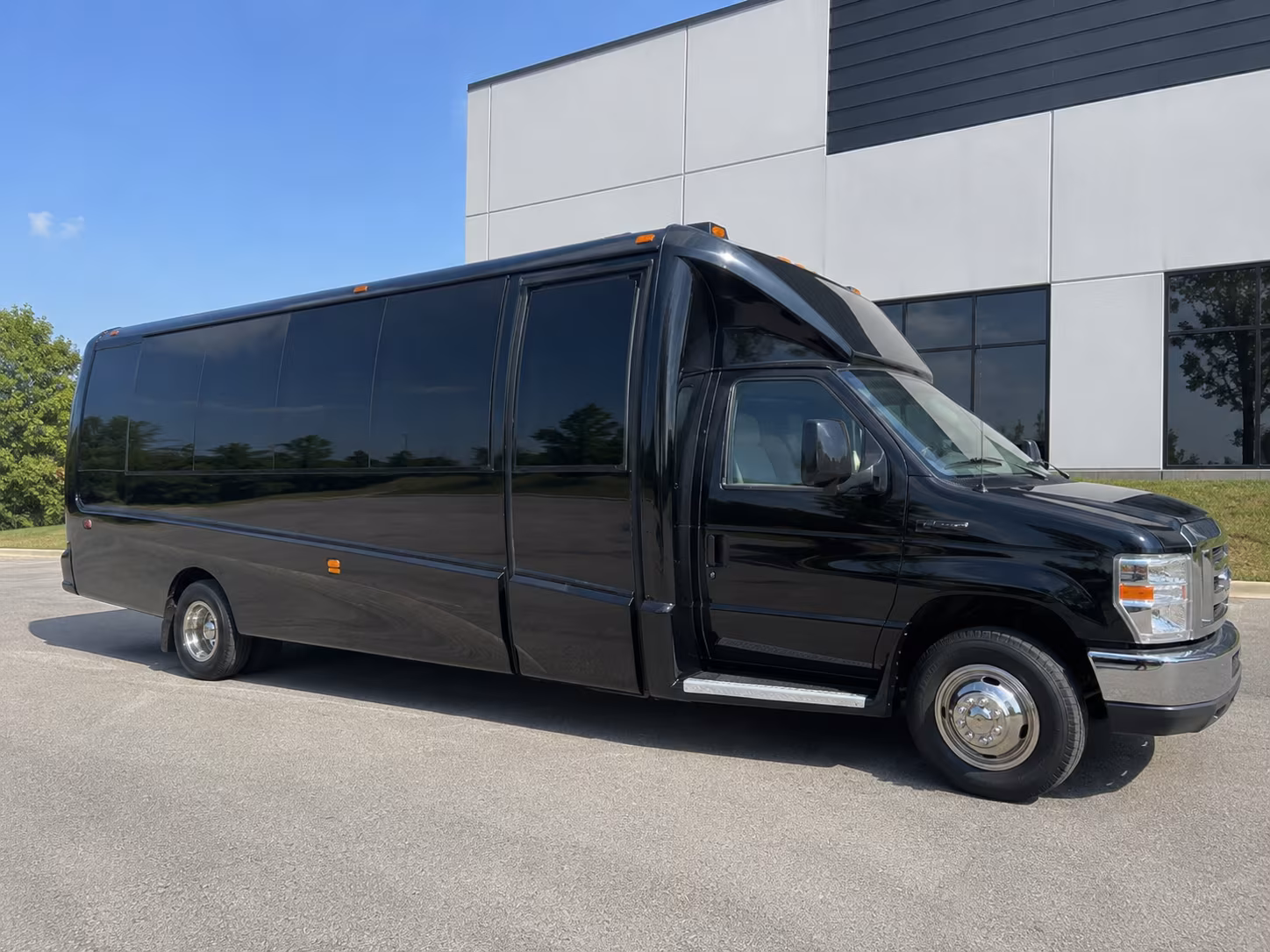 Seattle Prom & Homecoming Transportation party bus exterior