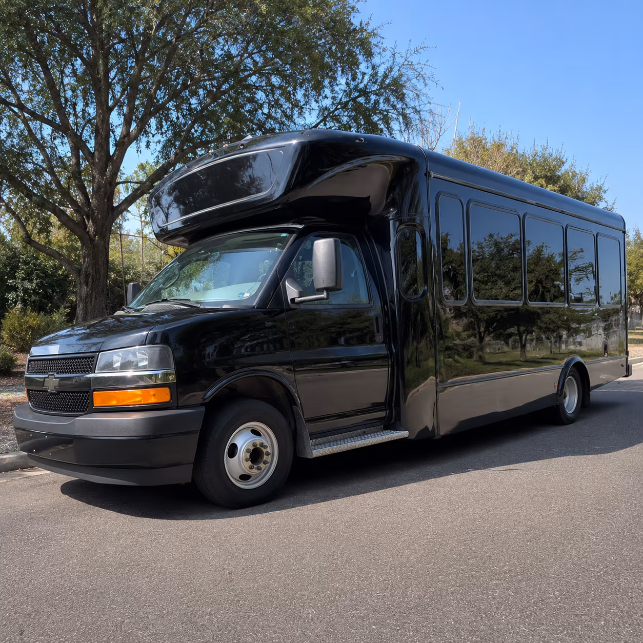 Seattle Prom & Homecoming Transportation party bus exterior